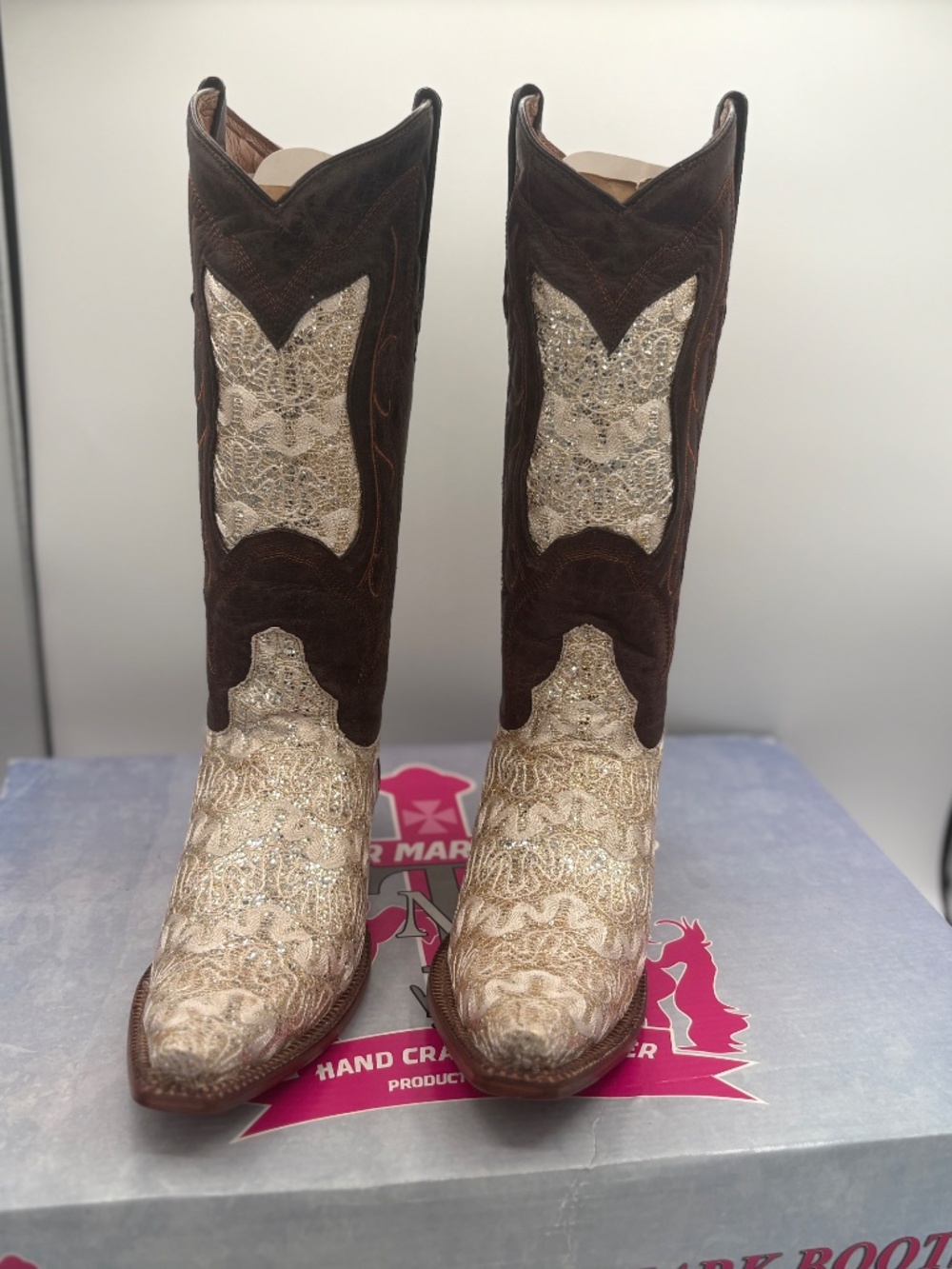 TANNER MARK Dragon Beige Shimmer Snip Toe Cowboy Boot Size 6.5 NEW